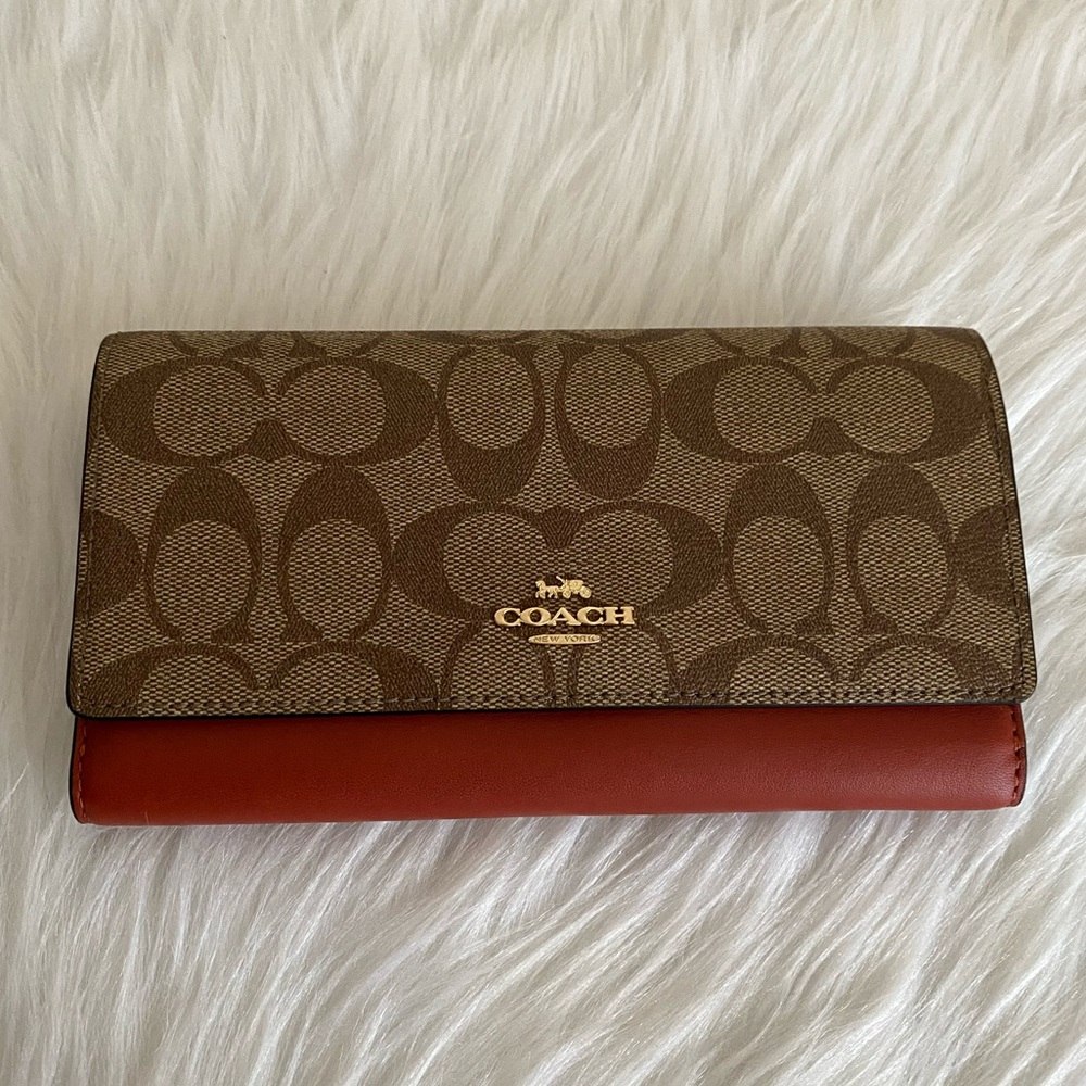 Coach wallet